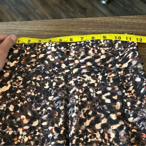 Lululemon Wunder Train High-Rise Crop 21" 4 - Picture 7 of 11